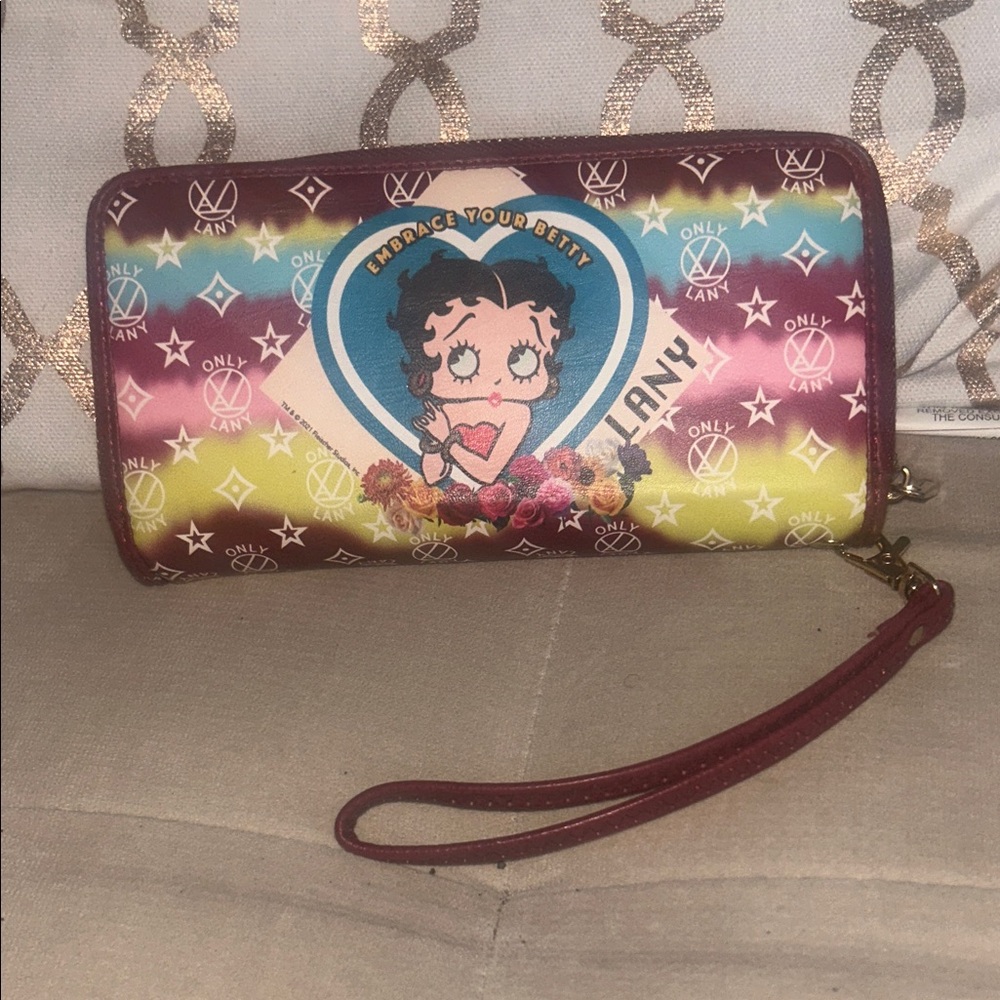 SOLD IN LIVE SHOW Rare find Betty Boop Wallet